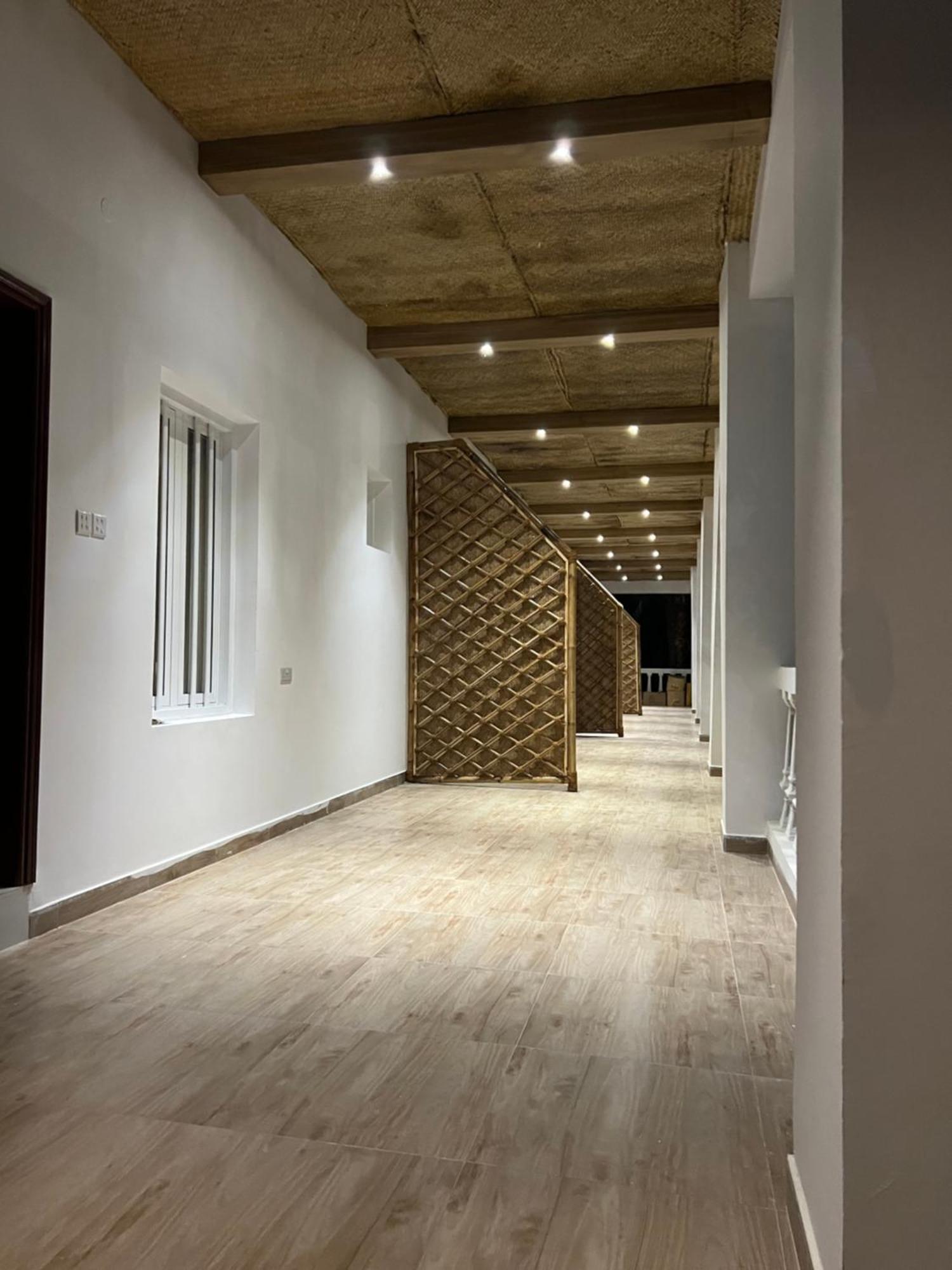 Nomad Inn Tiwi Ngoại thất bức ảnh